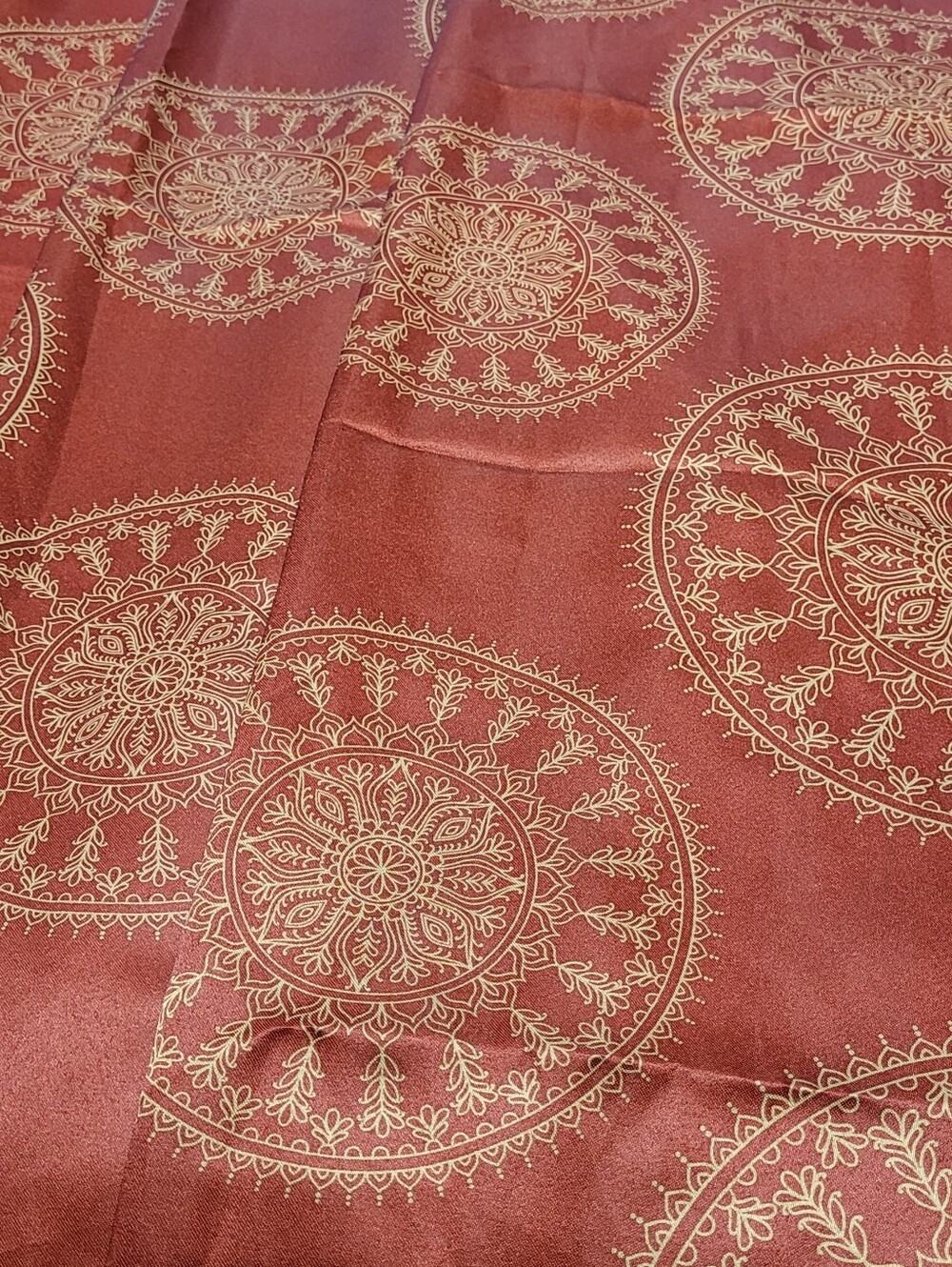 💛2 for $20💛 Bundle and save Maroon and Gold Medallion Curtain Panels